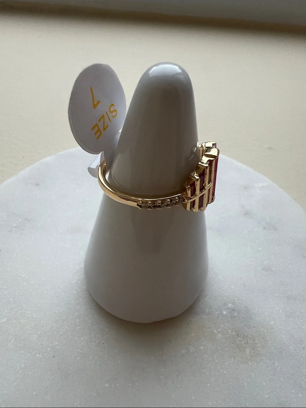 bp Gold Ring with Pink Baguette Stones